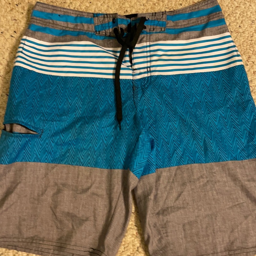 Men’s Hang Ten board shorts